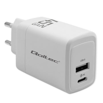 KOKE ADAPTERI Qoltec GaN 45W 5-20V | 1.5-3A | 1 x USB-C PD | 1x USB QC 3.0 | White